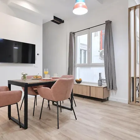 Ciutat Vella Modern Apartamento *