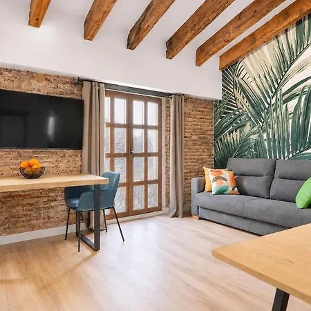 Daire Ciutat Vella Modern