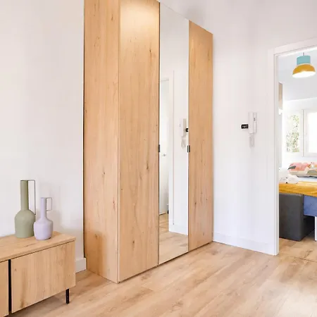 Daire Ciutat Vella Modern