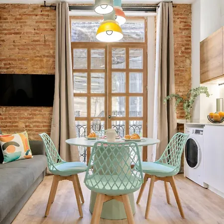 Ciutat Vella Modern Daire *