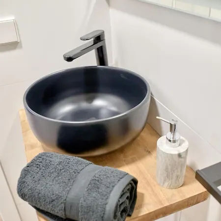 Ciutat Vella Modern Apartamento *