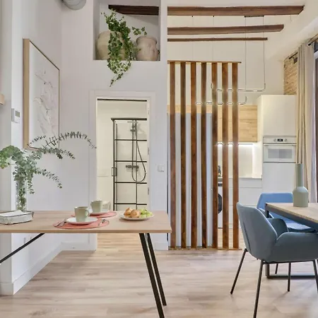 Ciutat Vella Modern Апартаменты *